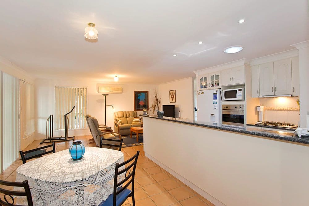 8 Sweetapple Crescent, Centenary Heights QLD 4350, Centenary Heights - Thumbnail 5