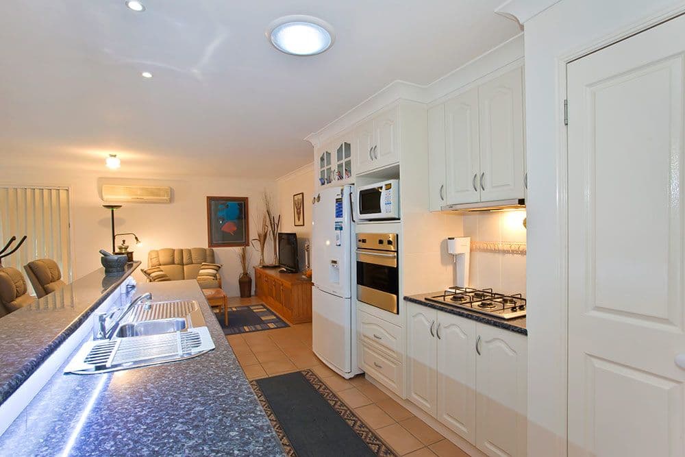 8 Sweetapple Crescent, Centenary Heights QLD 4350, Centenary Heights - Thumbnail 6