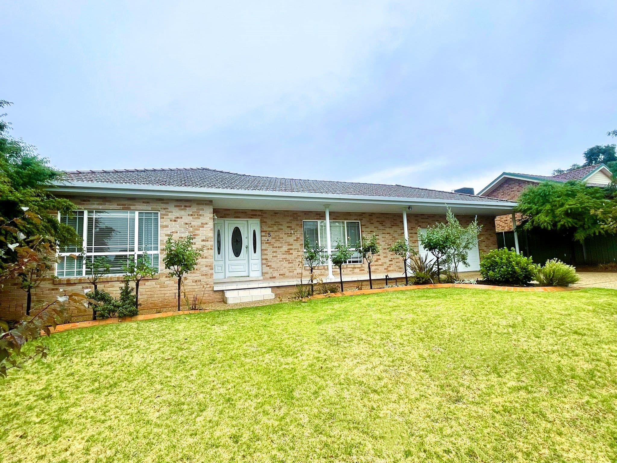 5 North Grove Drive, Griffith NSW 2680, Griffith - Image 1