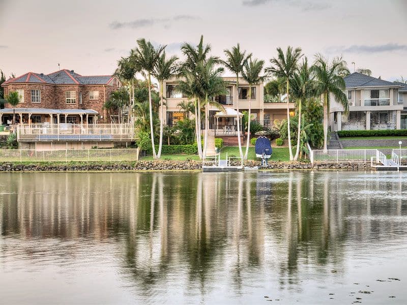 19 Andros Court, CLEAR ISLAND WATERS QLD 4226, Clear Island Waters - Thumbnail 6