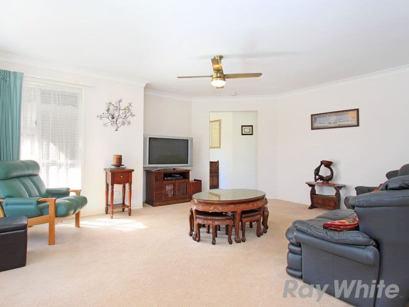 79 Saturn Crescent, BRIDGEMAN DOWNS QLD 4035, Bridgeman Downs - Thumbnail 3