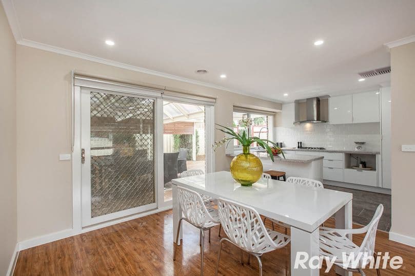 27 Pickworth Drive, Mill Park VIC 3082, Mill Park - Thumbnail 4