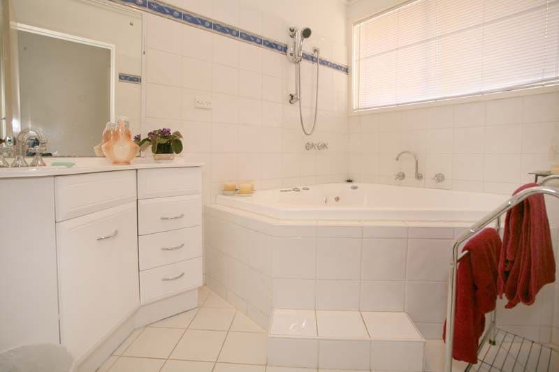 10  Mackie Road, MULGRAVE VIC 3170, Mulgrave - Thumbnail 4