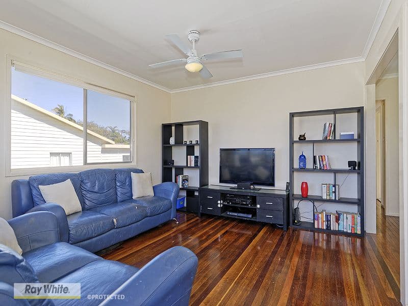 127 Elizabeth Avenue, Clontarf QLD 4019, Clontarf - Thumbnail 2