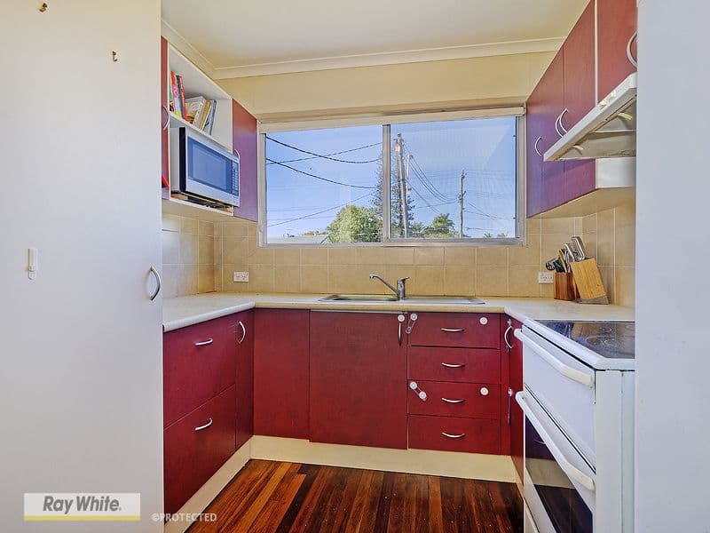127 Elizabeth Avenue, Clontarf QLD 4019, Clontarf - Thumbnail 3