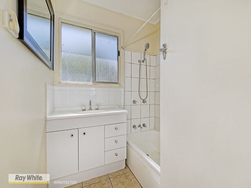 127 Elizabeth Avenue, Clontarf QLD 4019, Clontarf - Thumbnail 8