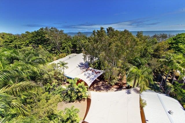 6 Anamari Court, BUSHLAND BEACH QLD 4818, Bushland Beach - Thumbnail 2