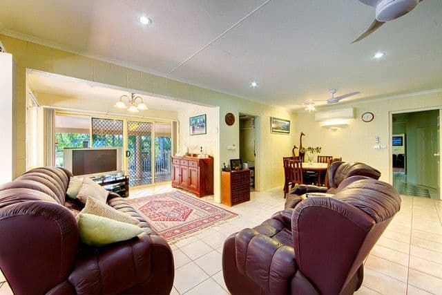 6 Anamari Court, BUSHLAND BEACH QLD 4818, Bushland Beach - Thumbnail 6