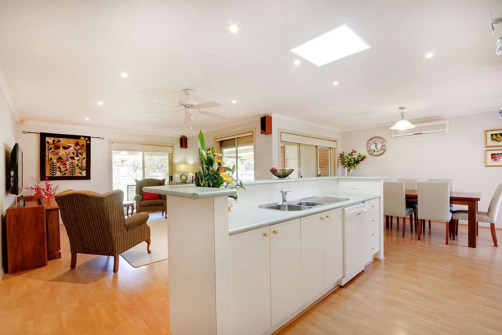 10 Rory Court, LILYDALE VIC 3140, Lilydale - Thumbnail 7
