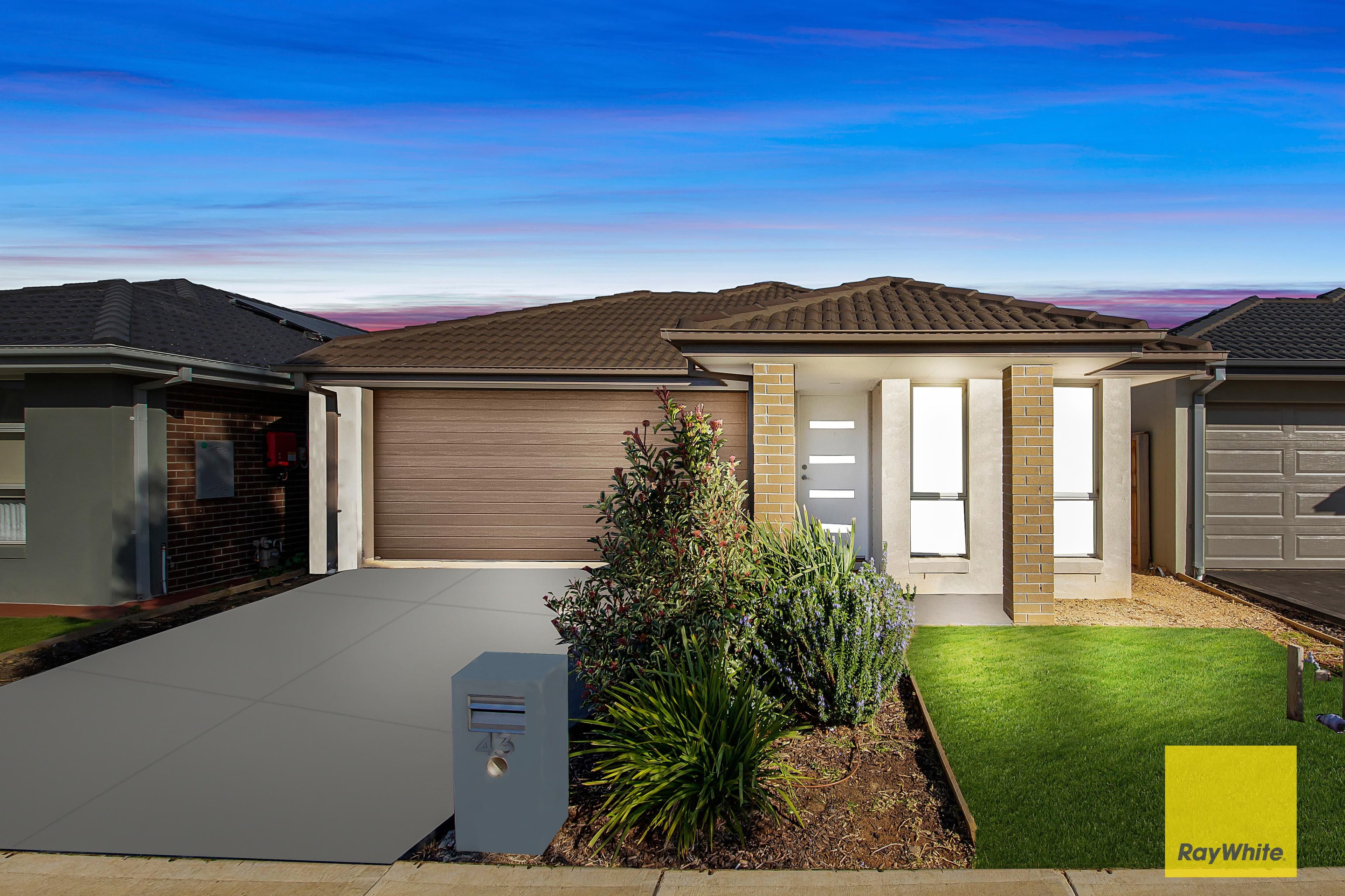 43 Hodgson Avenue, Tarneit VIC 3029, Tarneit - Image 1