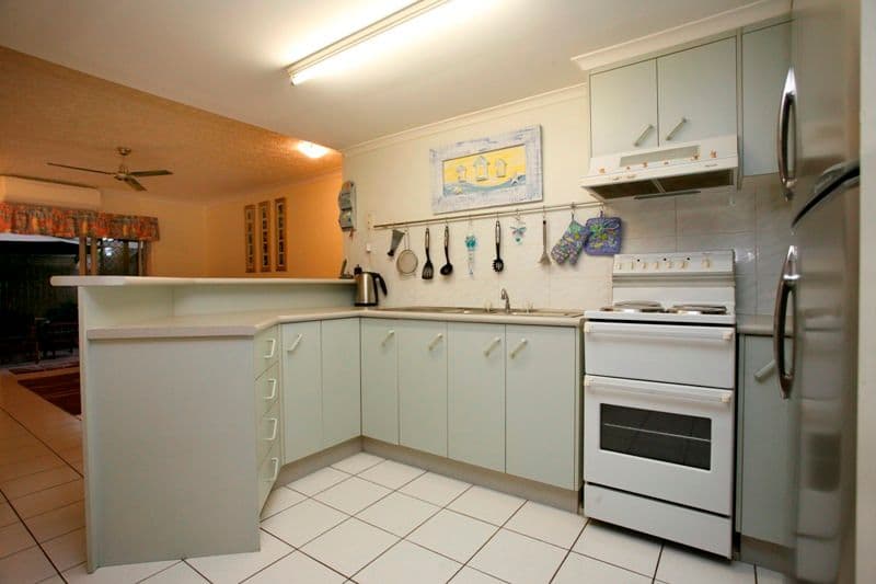 36  Kitchener Road, PIMLICO QLD 4812, Pimlico - Thumbnail 3