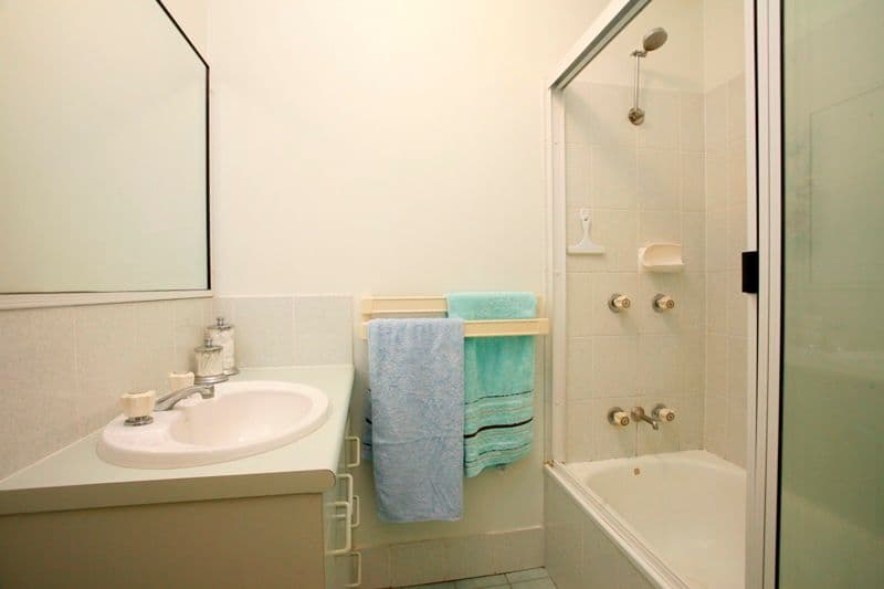 36  Kitchener Road, PIMLICO QLD 4812, Pimlico - Thumbnail 8