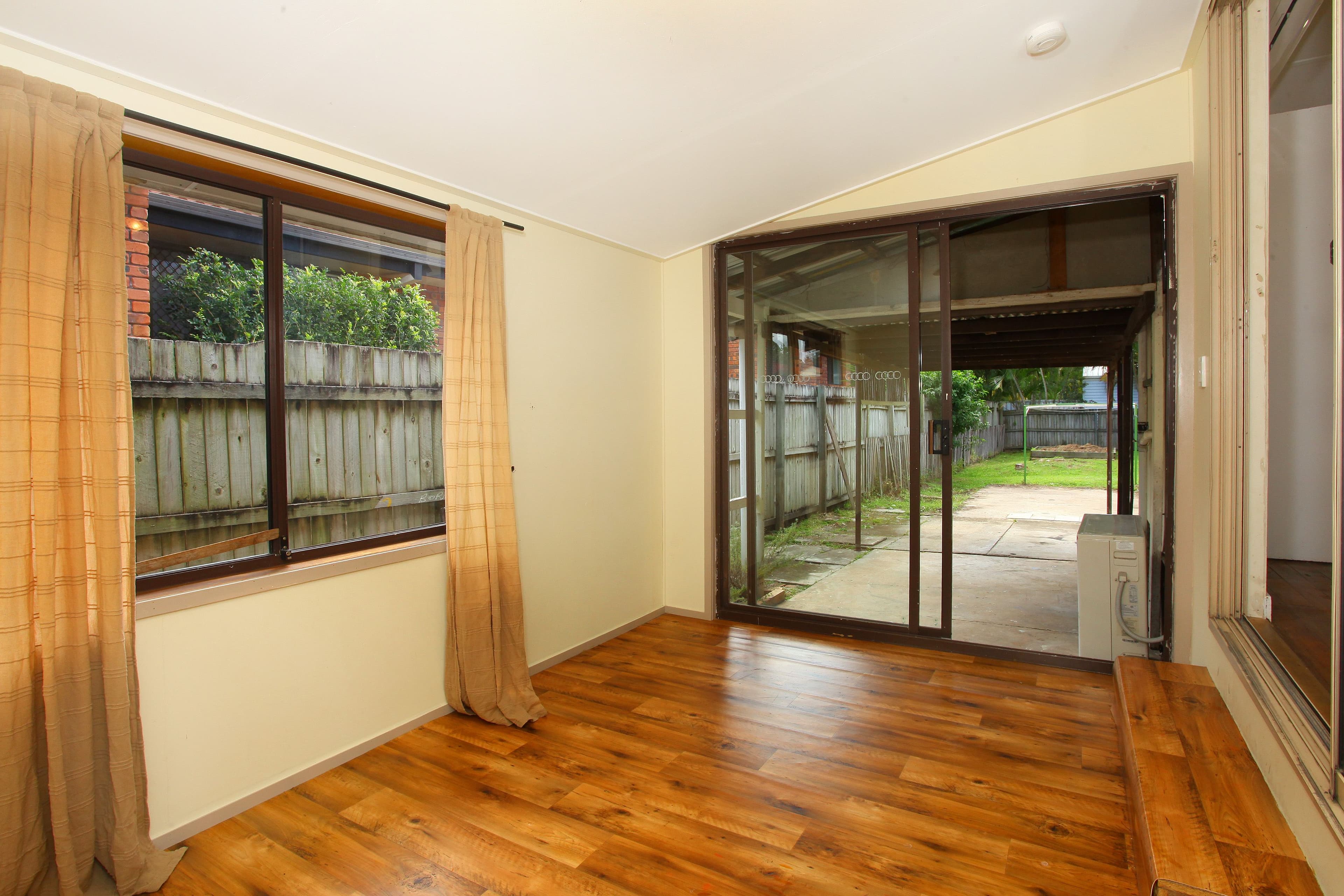 33 Fisher Avenue, Southport QLD 4215, Southport - Thumbnail 7