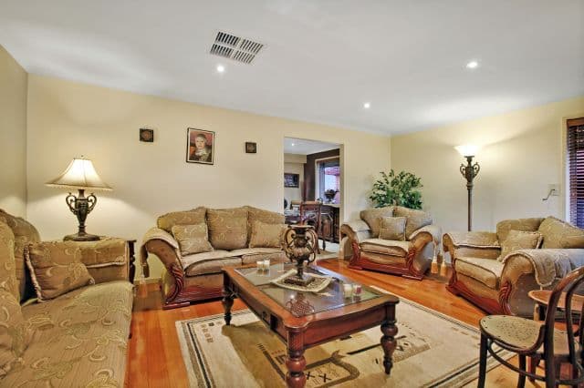 187 Wilson Boulevard, RESERVOIR VIC 3073, Reservoir - Thumbnail 2