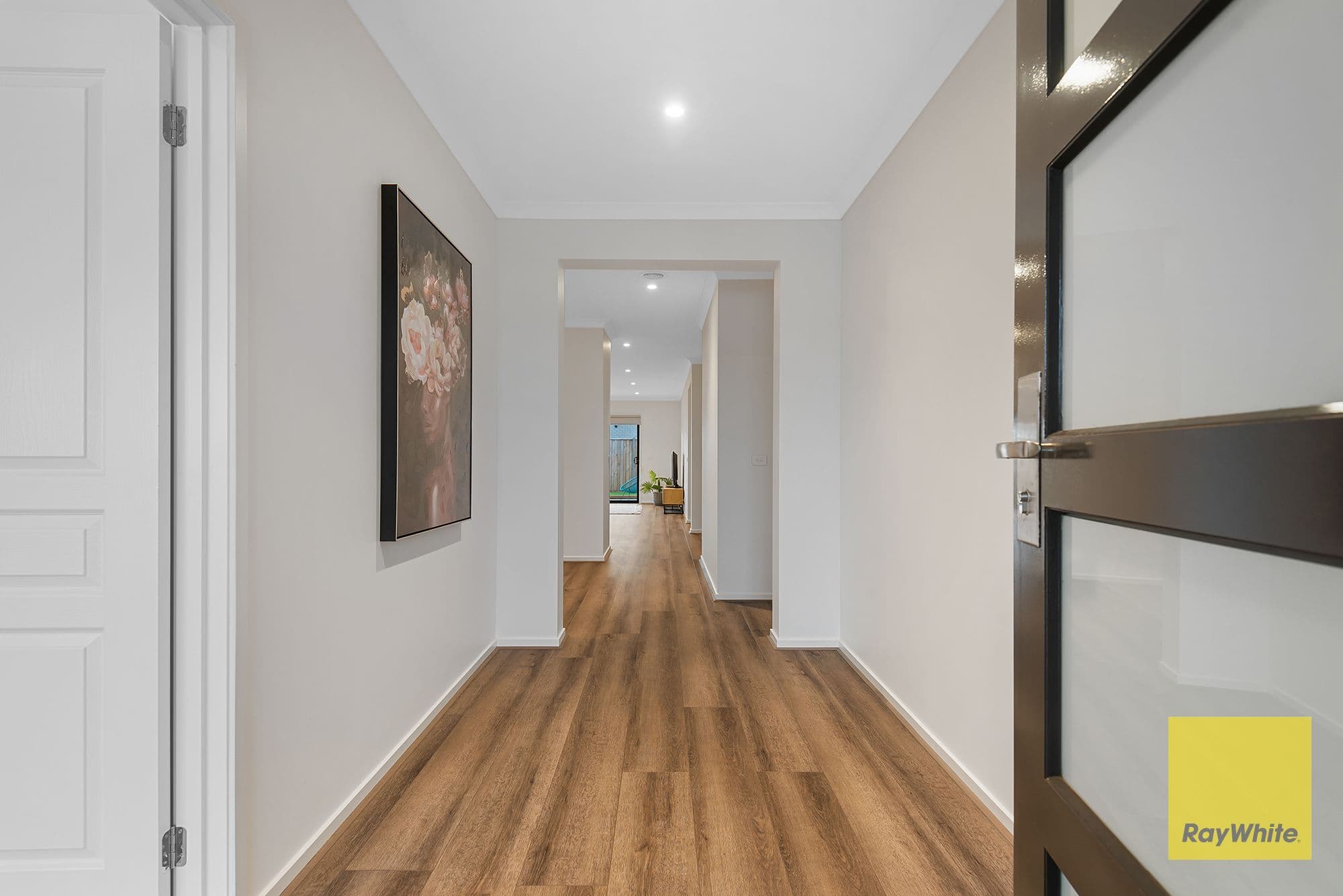 11 Arcadia Drive, WEIR VIEWS VIC 3338, Weir Views - Thumbnail 2