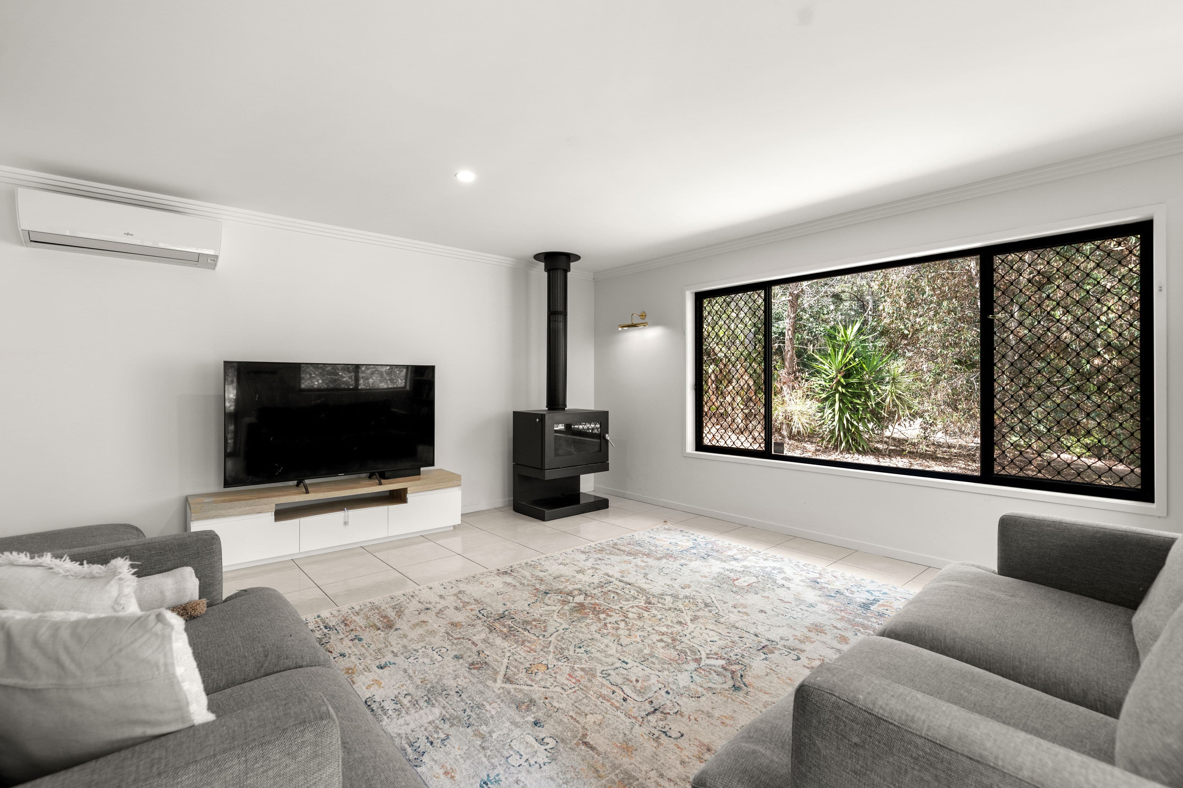 24 Mary Bale Drive, Tallebudgera QLD 4228, Tallebudgera - Thumbnail 3