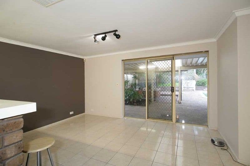 8 Dellavanzo Street, MADDINGTON WA 6109, Maddington - Thumbnail 5