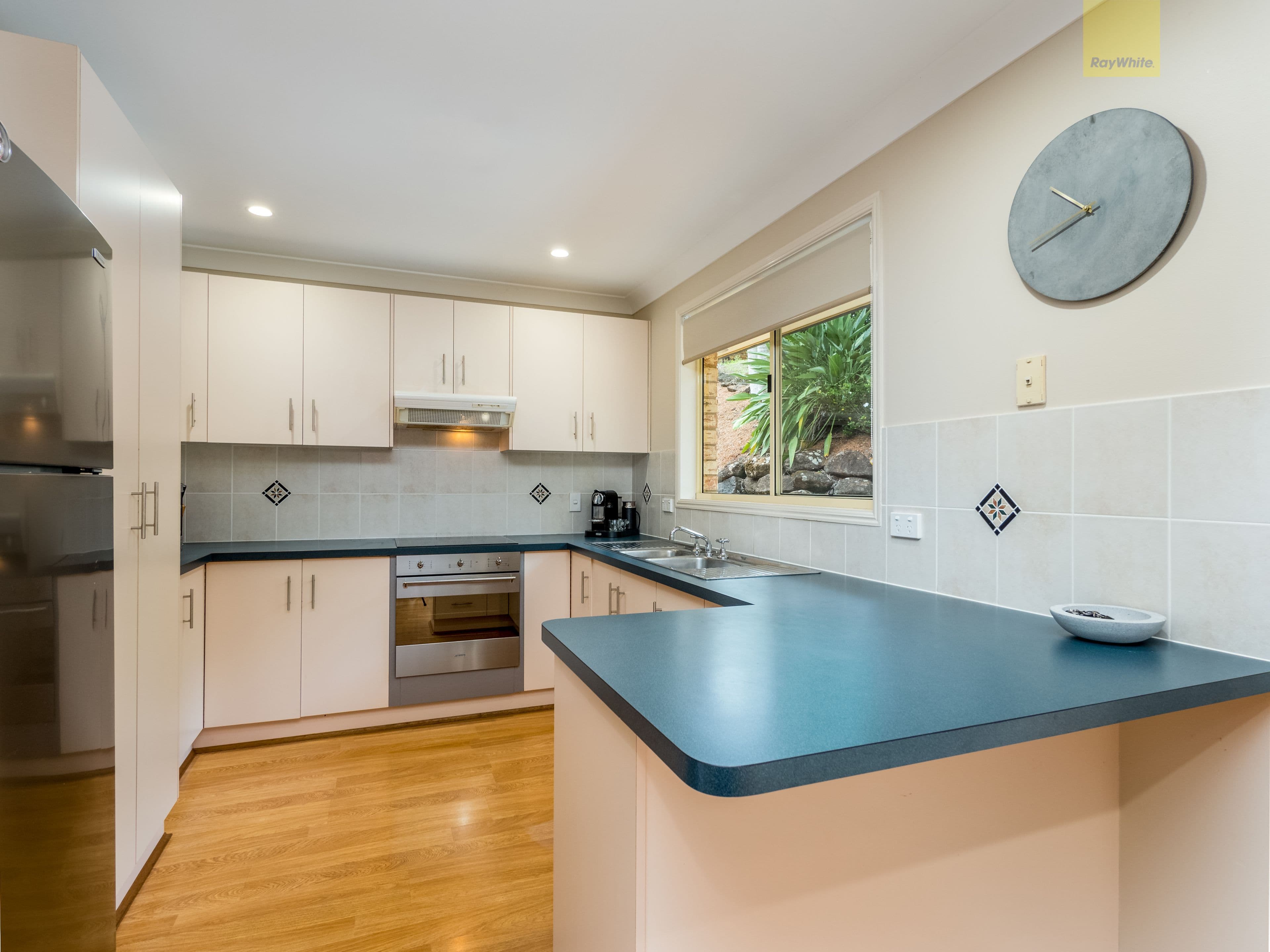 34 Falcon Avenue, Mile End - Thumbnail 4