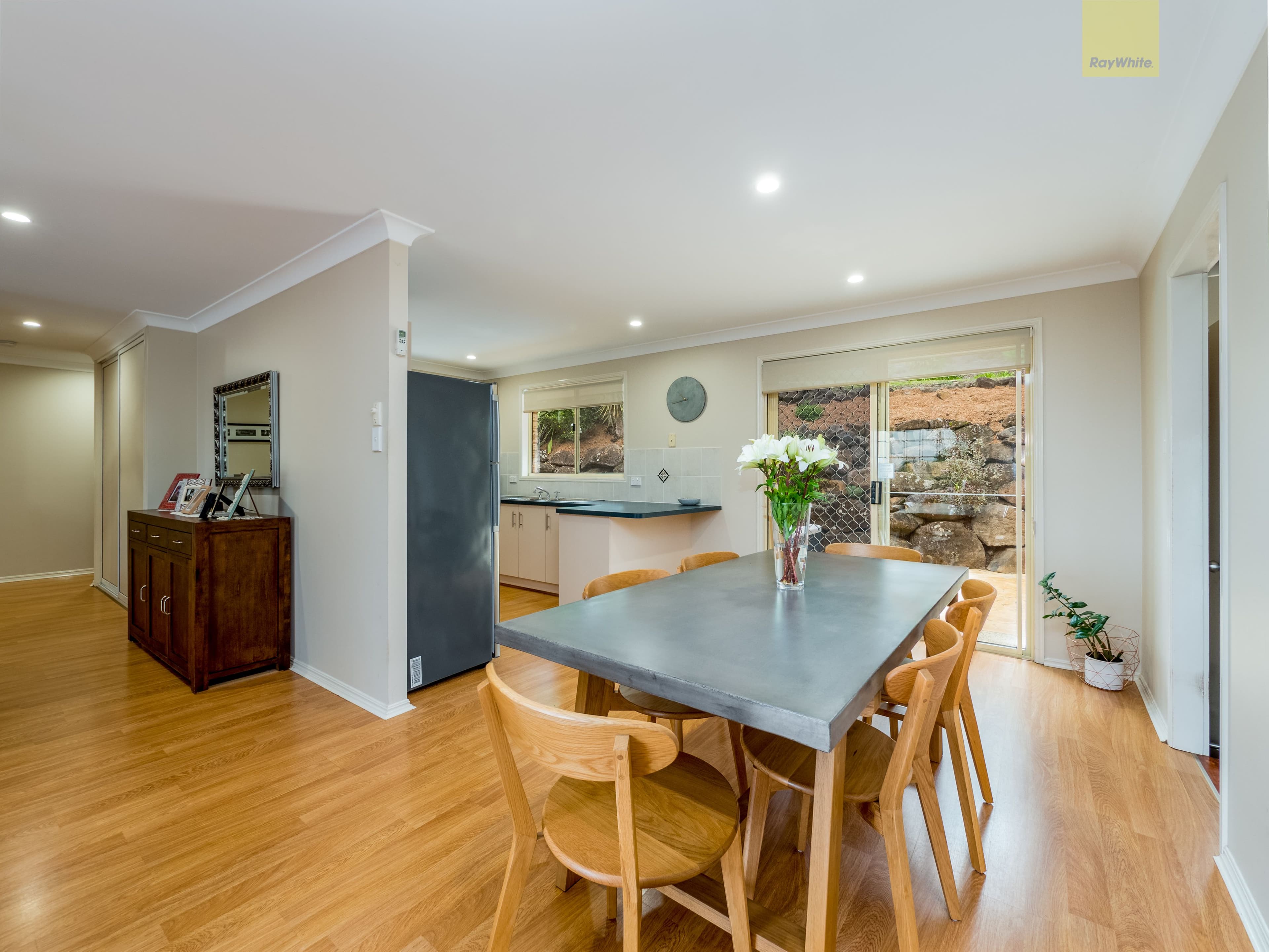 34 Falcon Avenue, Mile End - Thumbnail 6