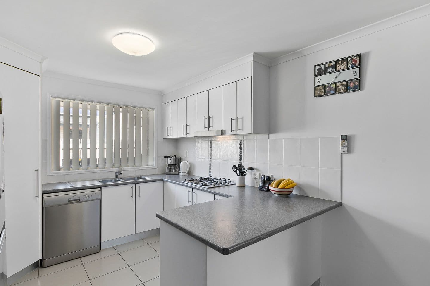 21 Merlin Drive, Urangan QLD 4655, Urangan - Thumbnail 5