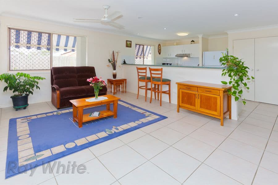 33 Grand South Circuit, SPRINGFIELD LAKES QLD 4300, Springfield Lakes - Thumbnail 4
