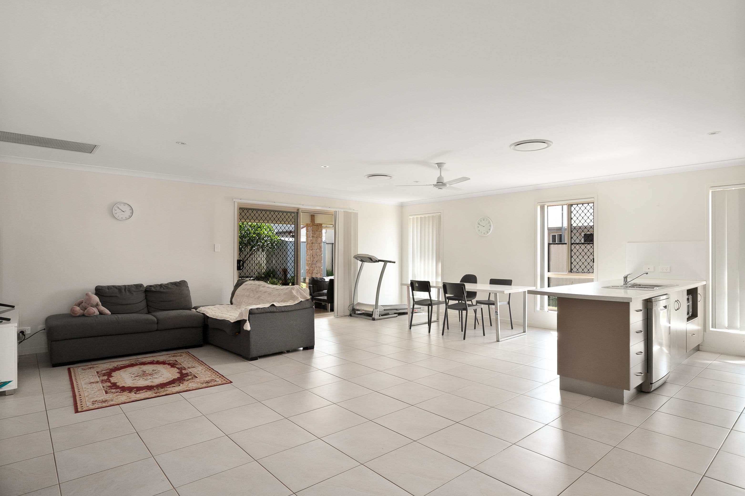 9 Vale Street, Emerald QLD 4720, Emerald - Thumbnail 7