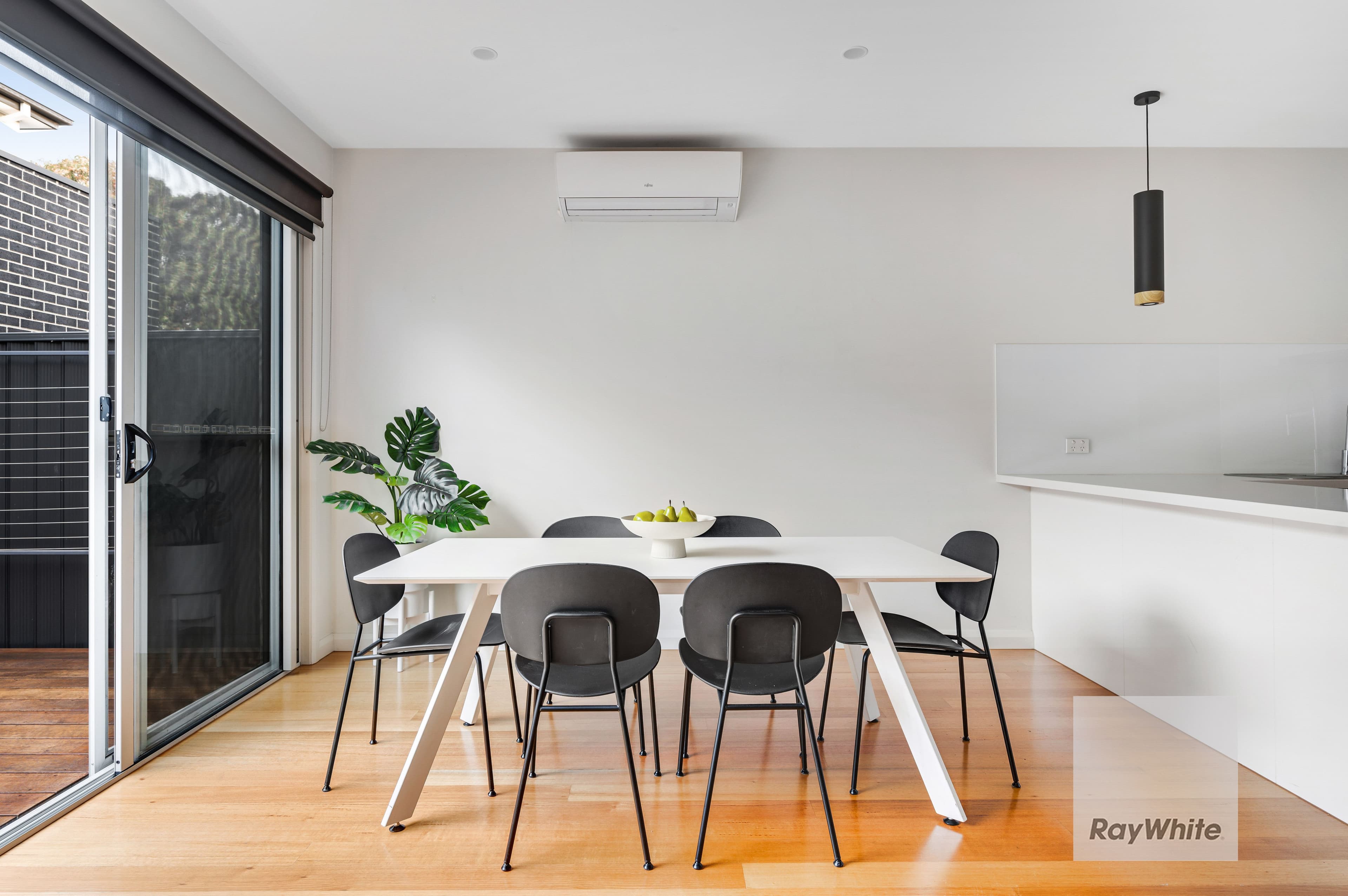 16 Riddell Street, Westmeadows VIC 3049, Westmeadows - Thumbnail 6