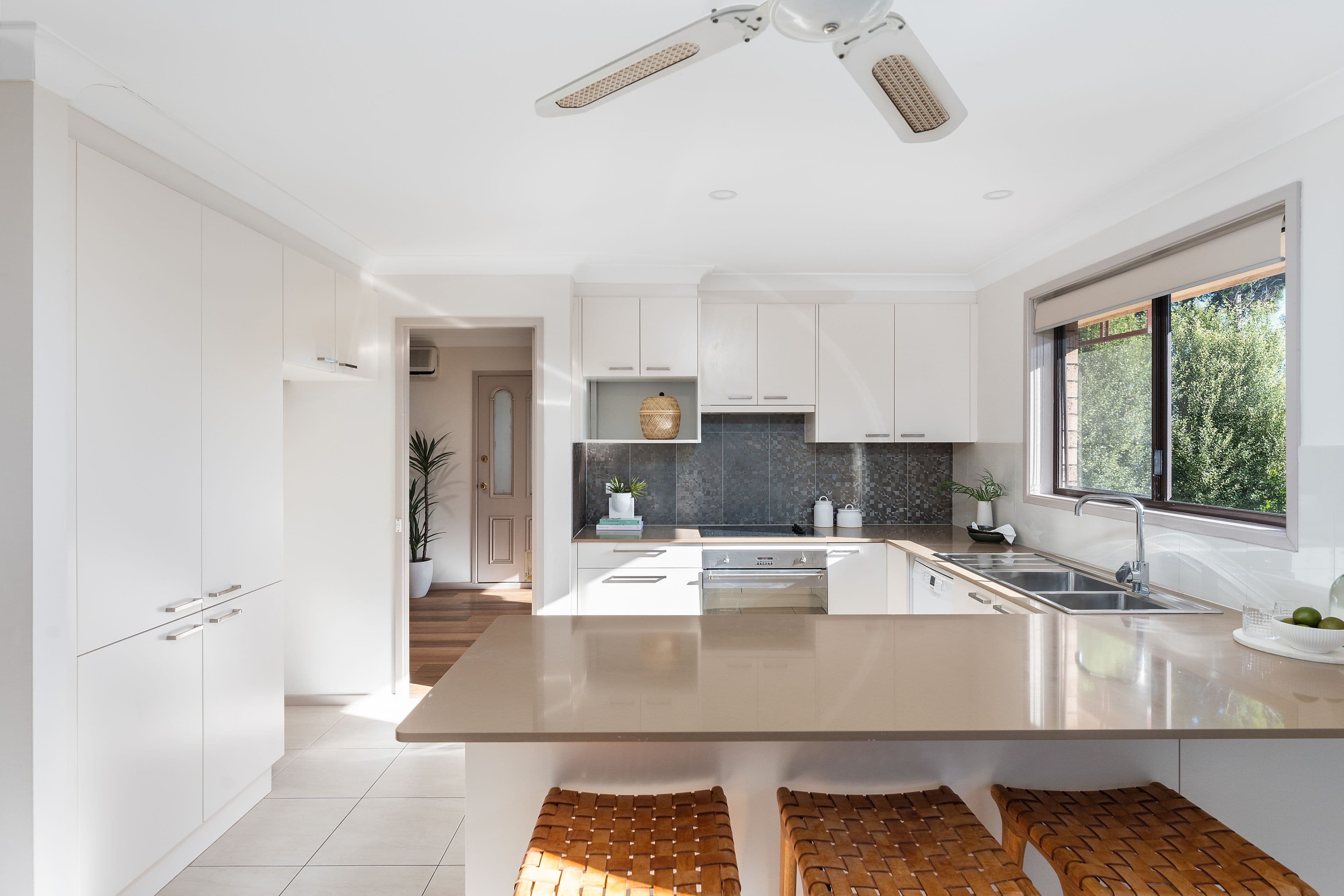 85 Undola Road, Helensburgh NSW 2508, Helensburgh - Thumbnail 3