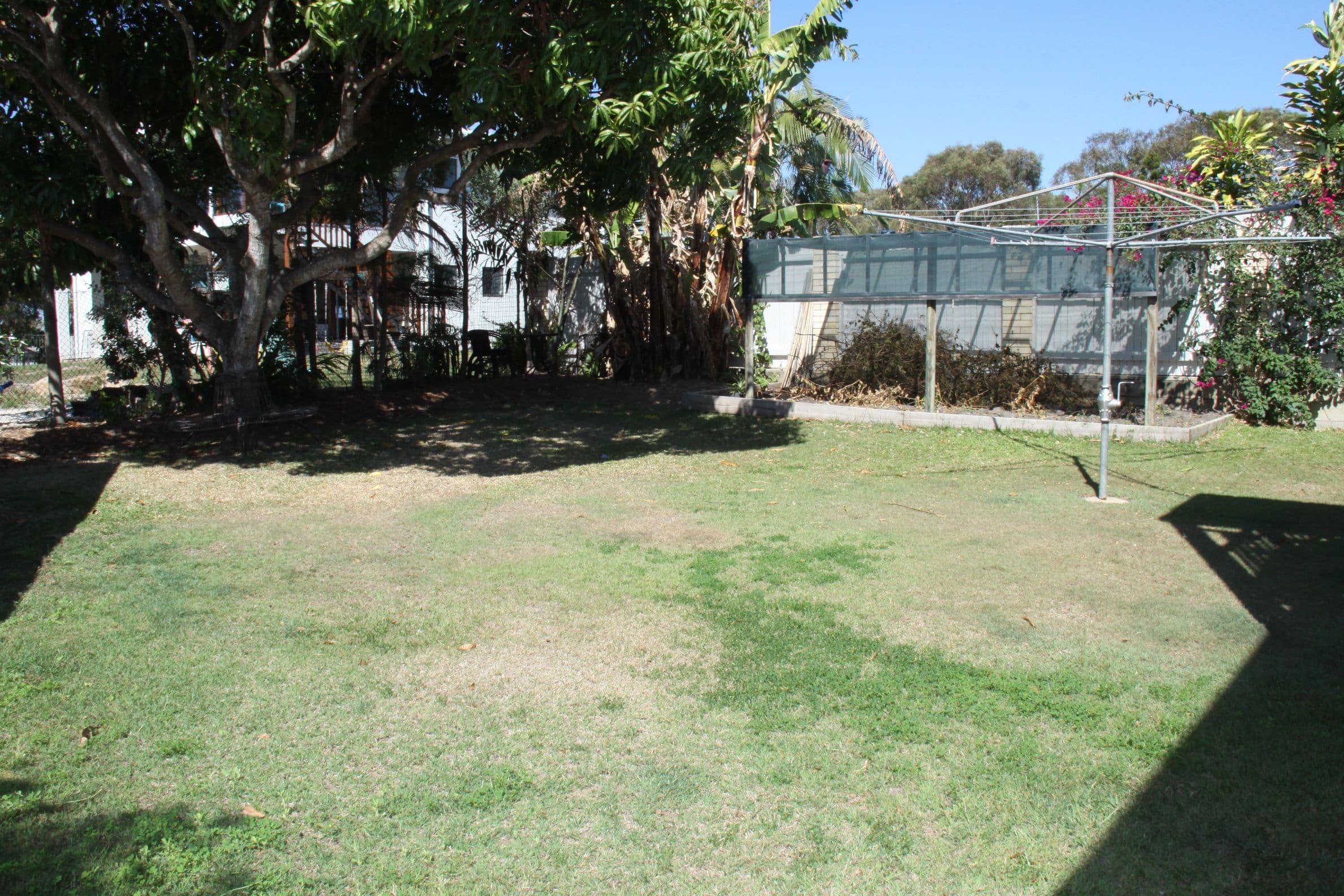 16 Booth Avenue, Tannum Sands QLD 4680, Tannum Sands - Thumbnail 7