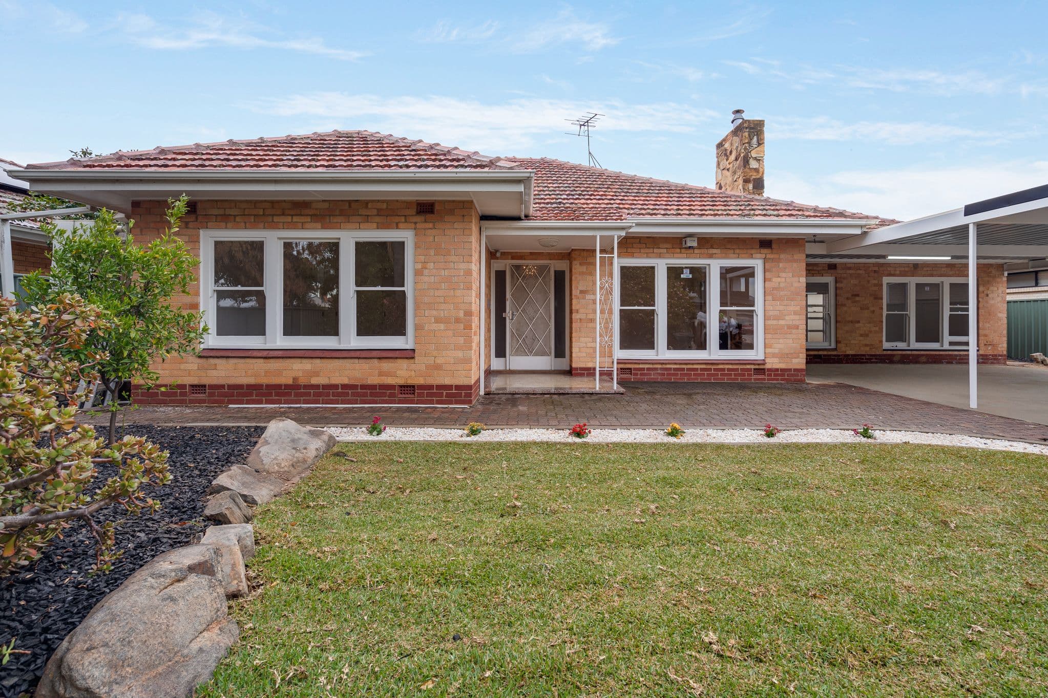 35 Lawrie Avenue, Salisbury SA 5108, Salisbury - Image 1