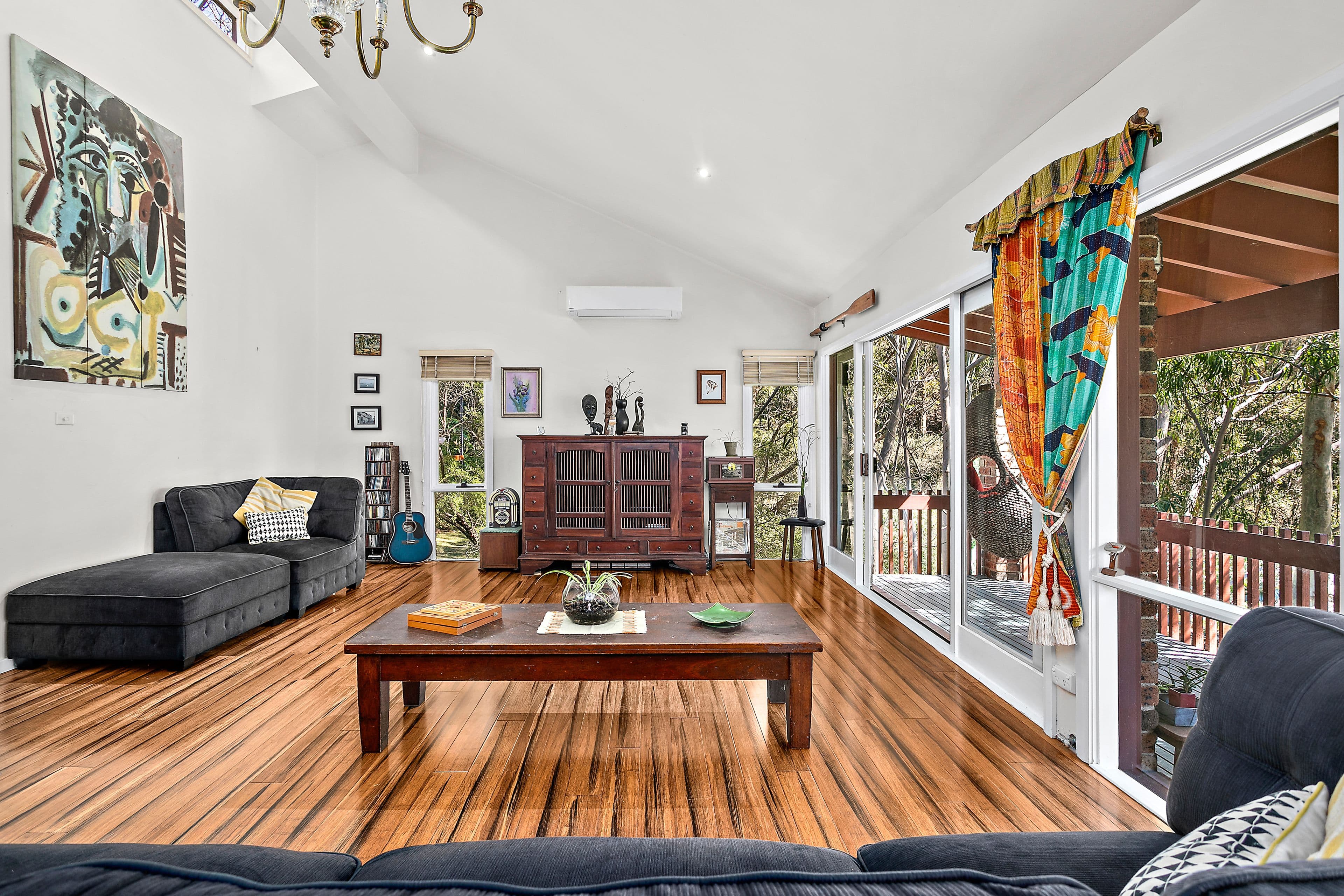 4 Koombala Grove, Cordeaux Heights - Image 1