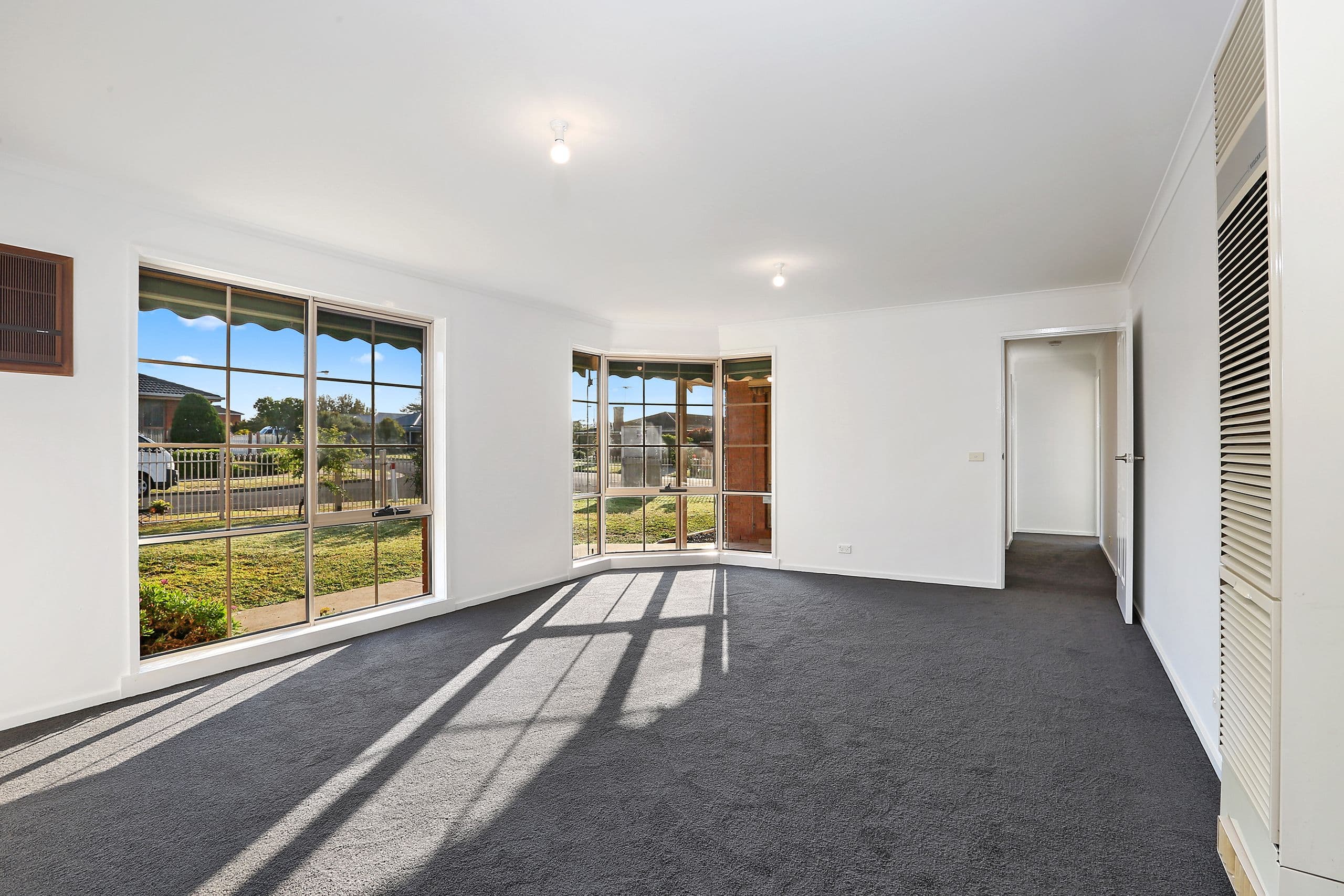 1 Waddington Court, Highton VIC 3216, Highton - Thumbnail 3