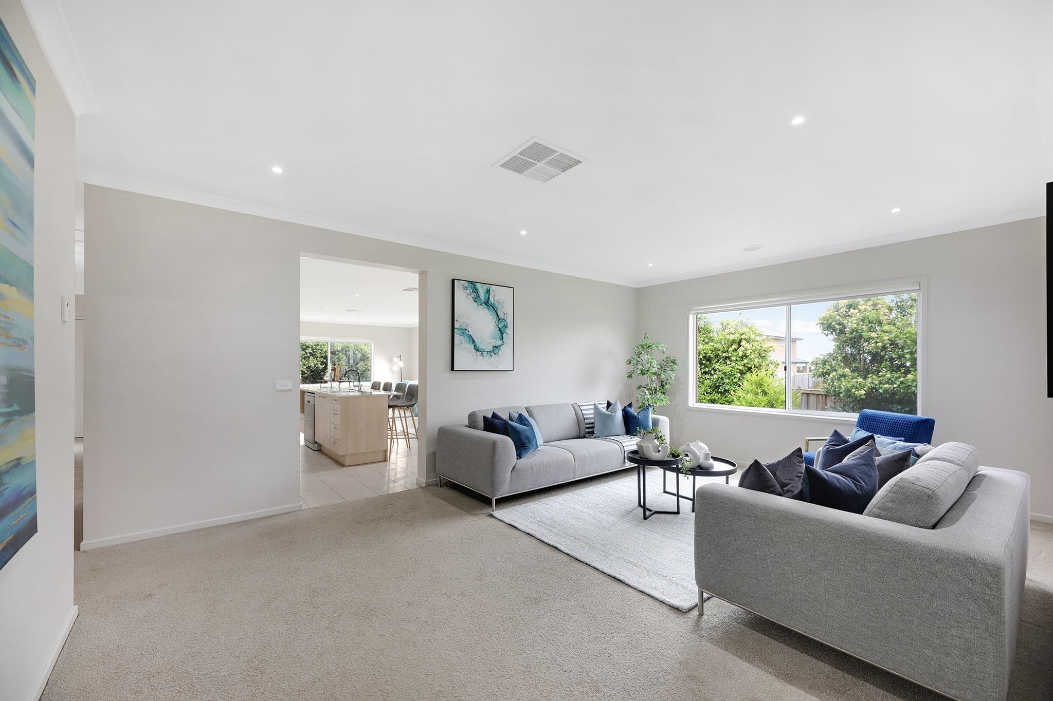24 Wiltons Crescent, Drouin VIC 3818, Drouin - Thumbnail 7
