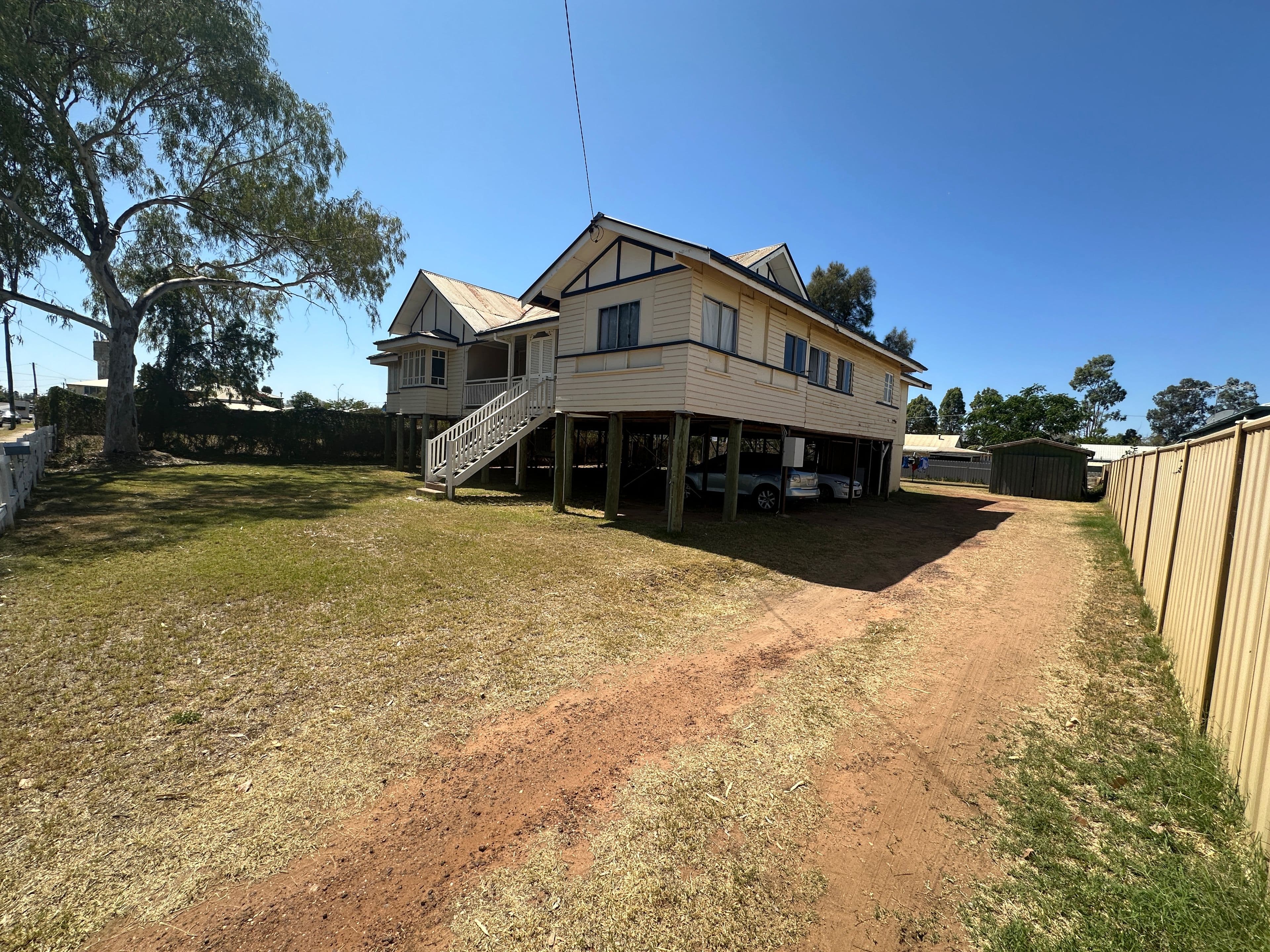 102 Parry Street, Charleville QLD 4470, Charleville - Thumbnail 4