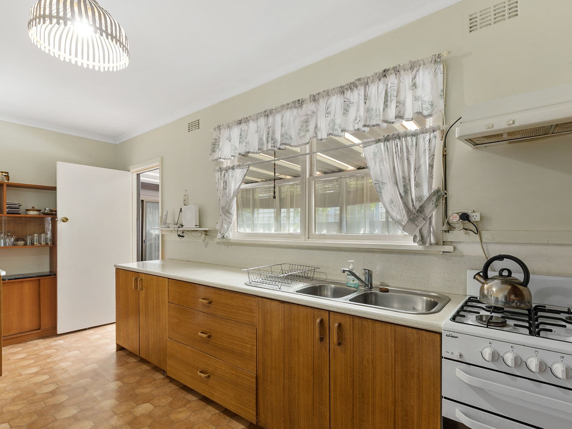 64 Anzac Avenue, Seymour VIC 3660, Seymour - Thumbnail 3