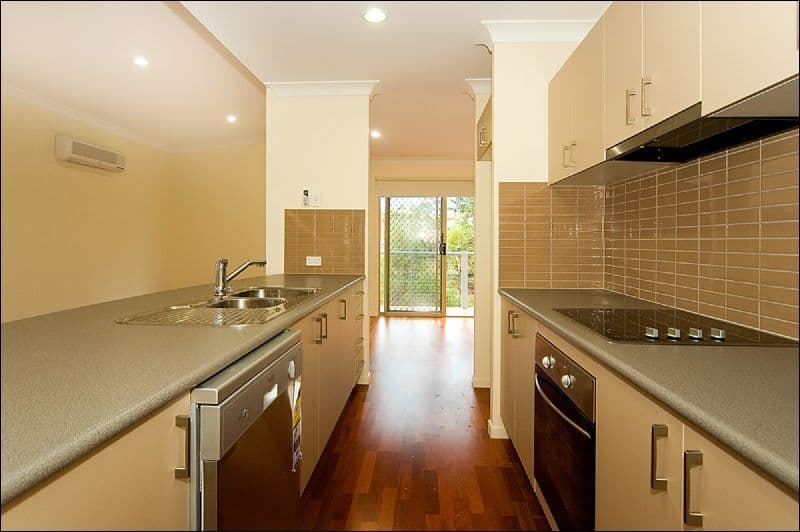 9 Heathwood Place, COLLINGWOOD PARK QLD 4301, Collingwood Park - Thumbnail 6