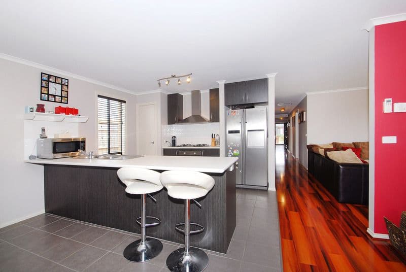 6 Lily Way, SKYE VIC 3977, Skye - Thumbnail 2