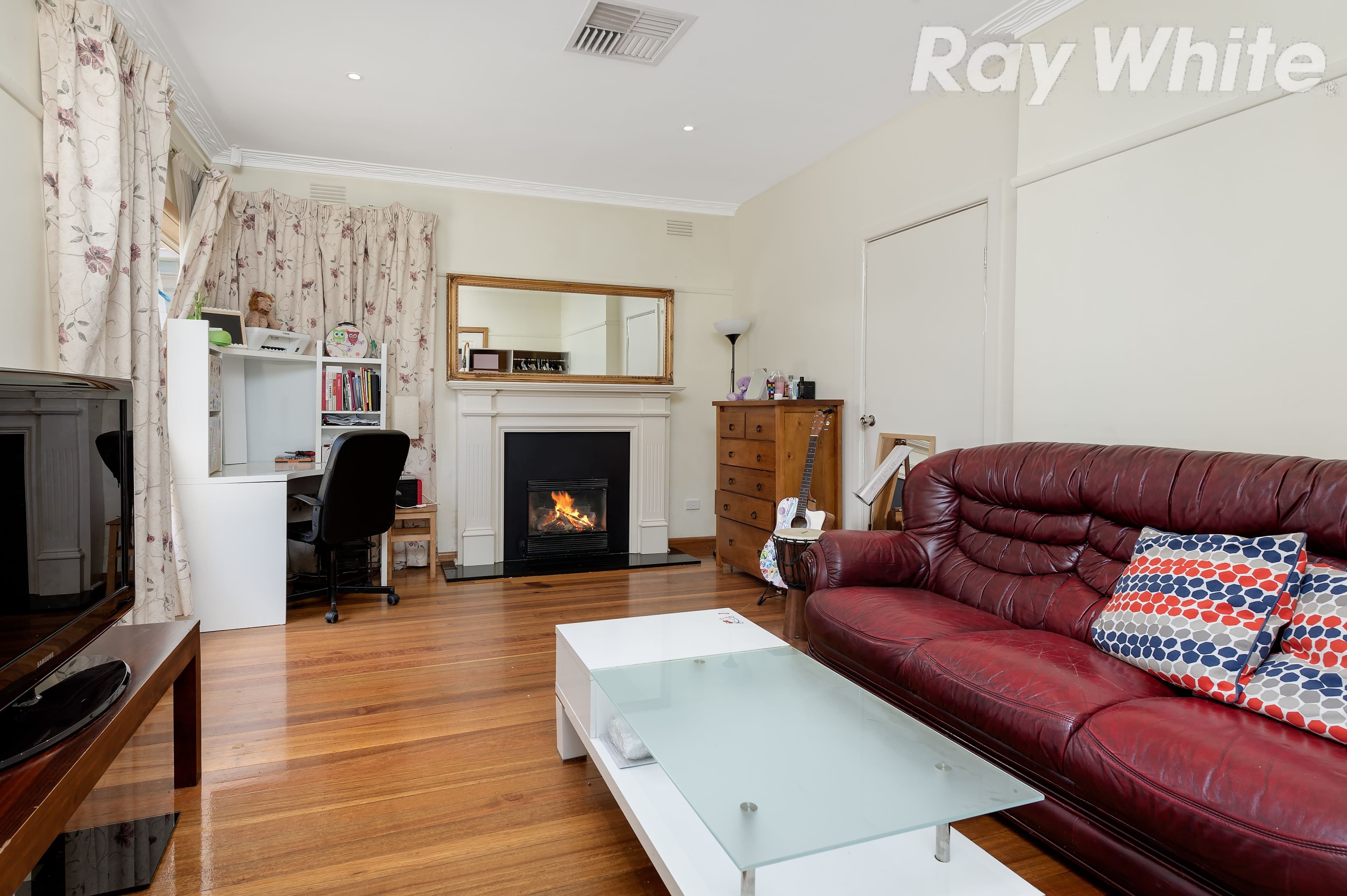27 Keats Avenue, Kingsbury VIC 3083, Kingsbury - Thumbnail 2