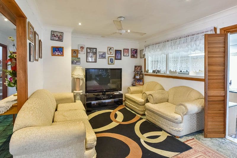 7 Cedric Street, Macquarie Fields - Thumbnail 8