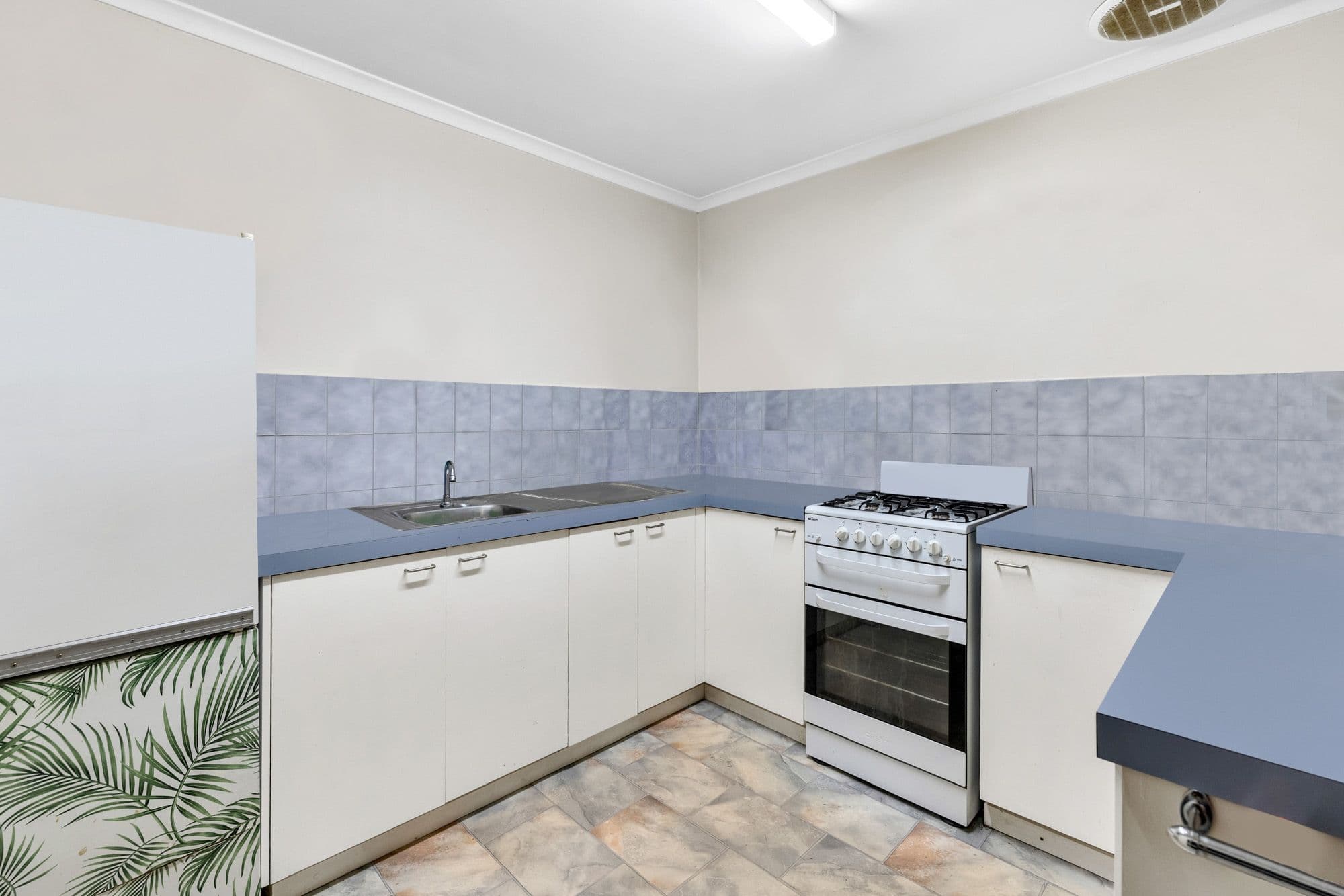 30 Songlark Crescent, Werribee VIC 3030, Werribee - Thumbnail 5