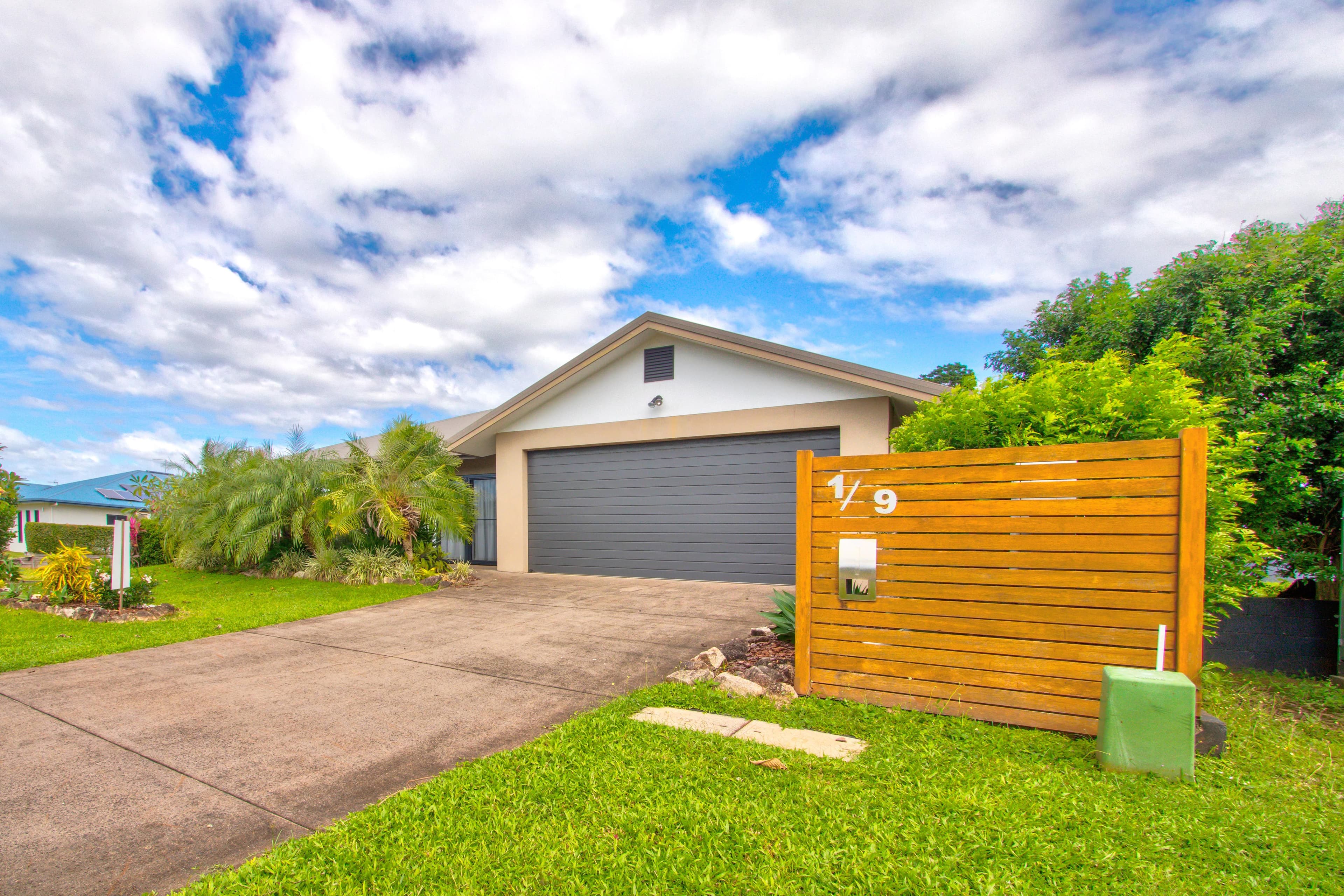 9 Nautilus Street, Mission Beach QLD 4852, Mission Beach - Image 1