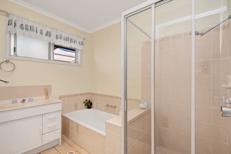 24 Bermuda Avenue, Deception Bay QLD 4508, Deception Bay - Thumbnail 7