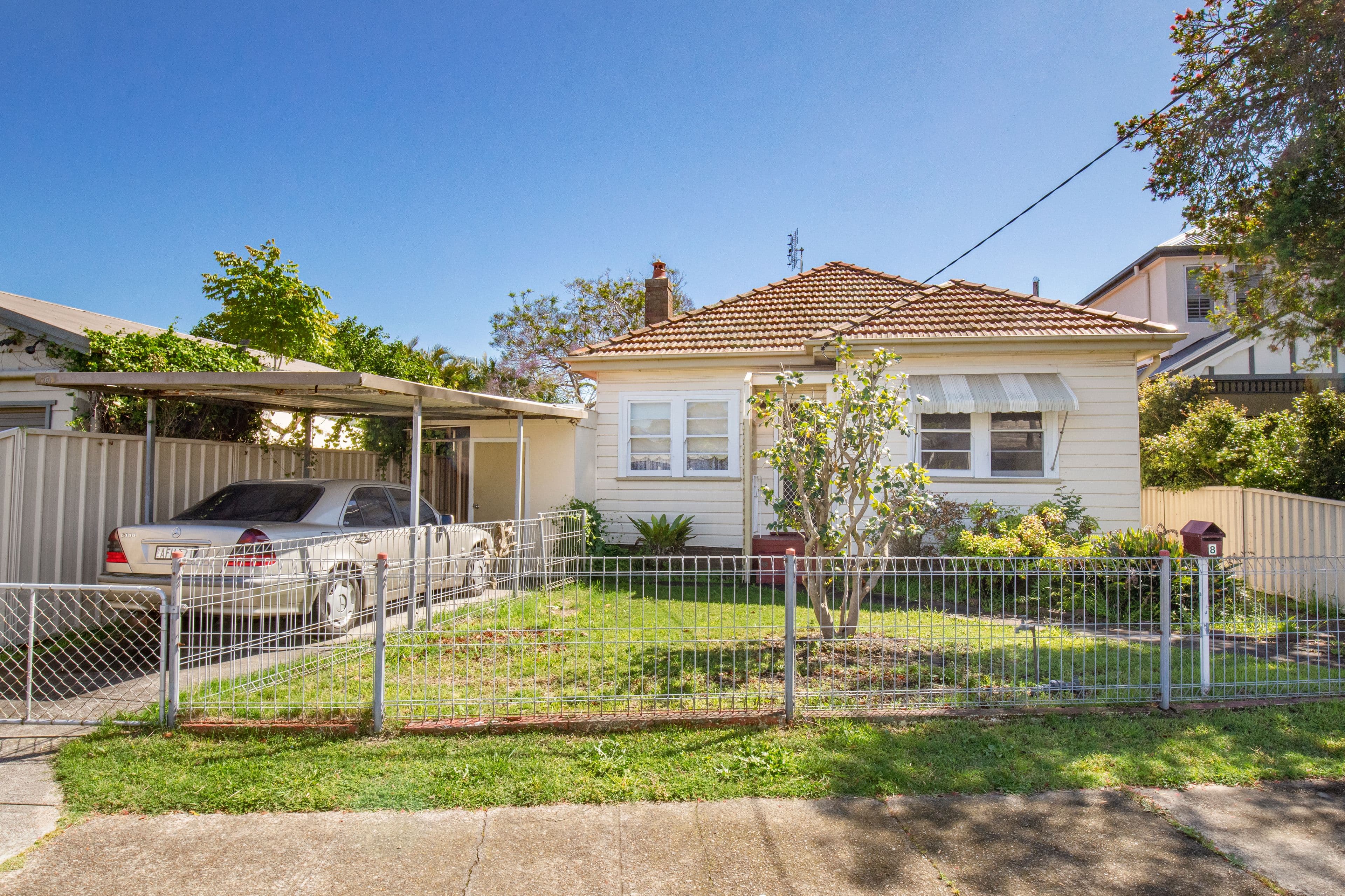 8 John Street, Tighes Hill NSW 2297, Tighes Hill - Image 1