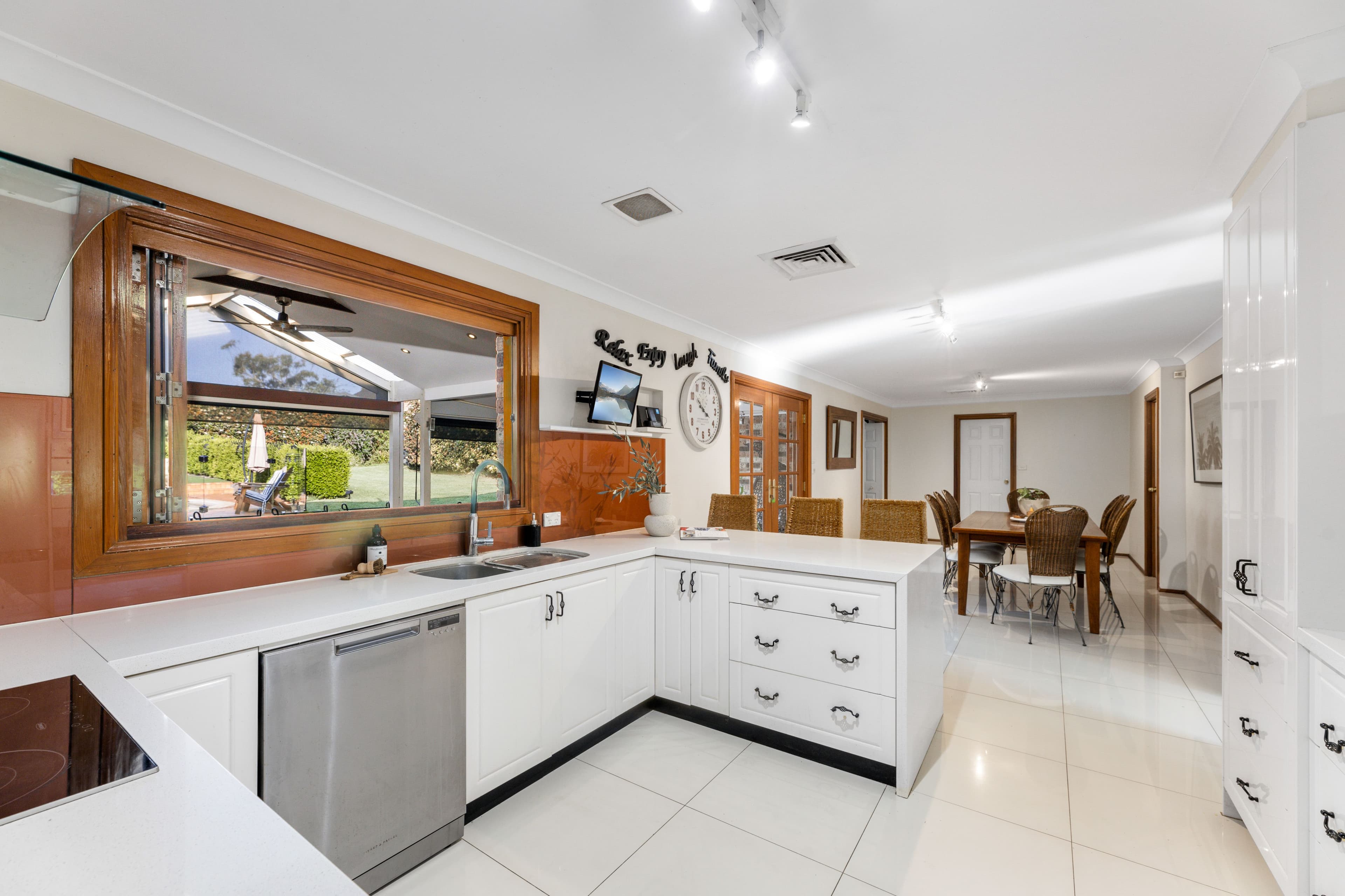 125 Brushwood Drive, Alfords Point NSW 2234, Alfords Point - Thumbnail 4