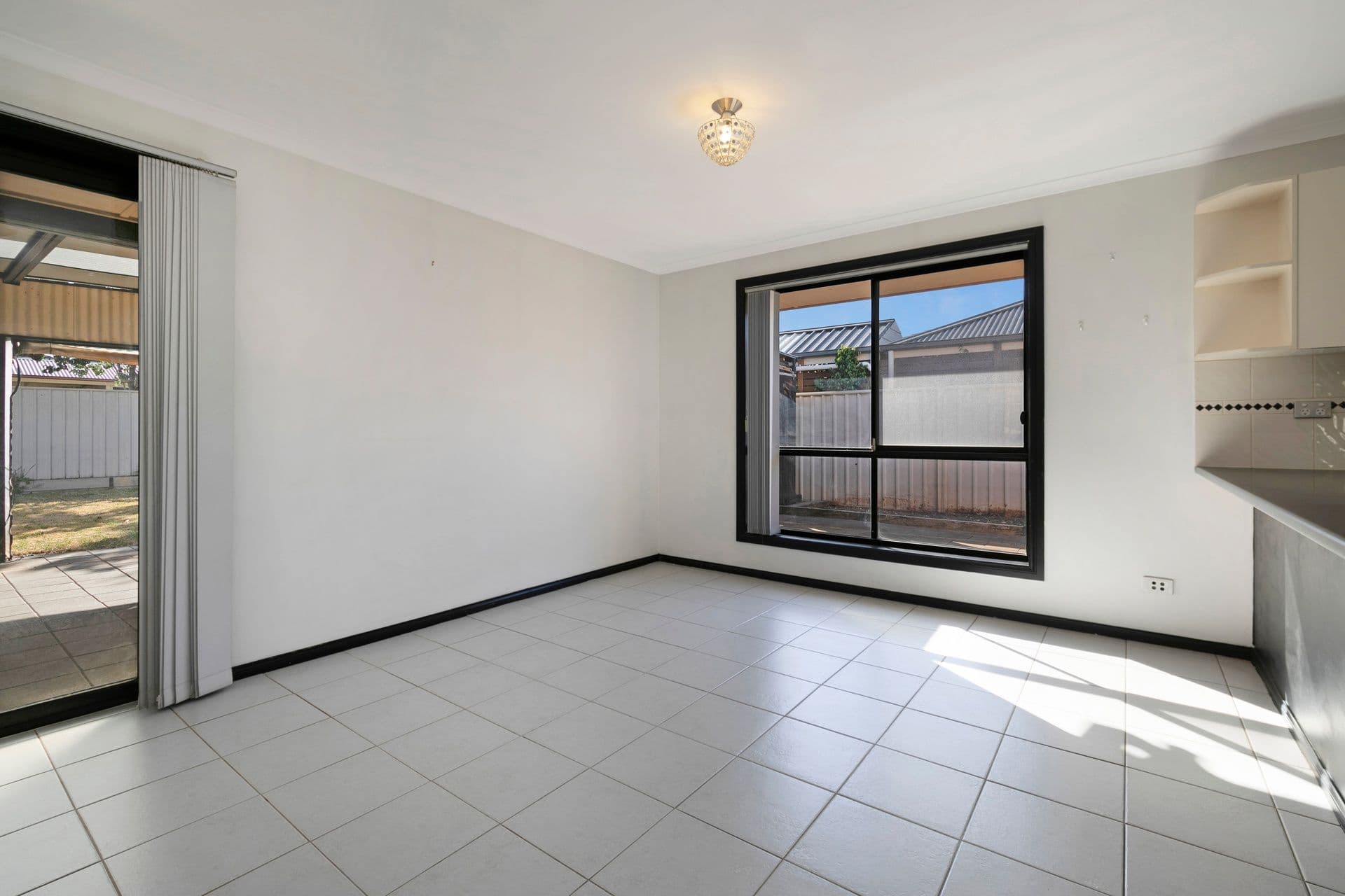 17 McGonigal Drive, Willaston SA 5118, Willaston - Thumbnail 5