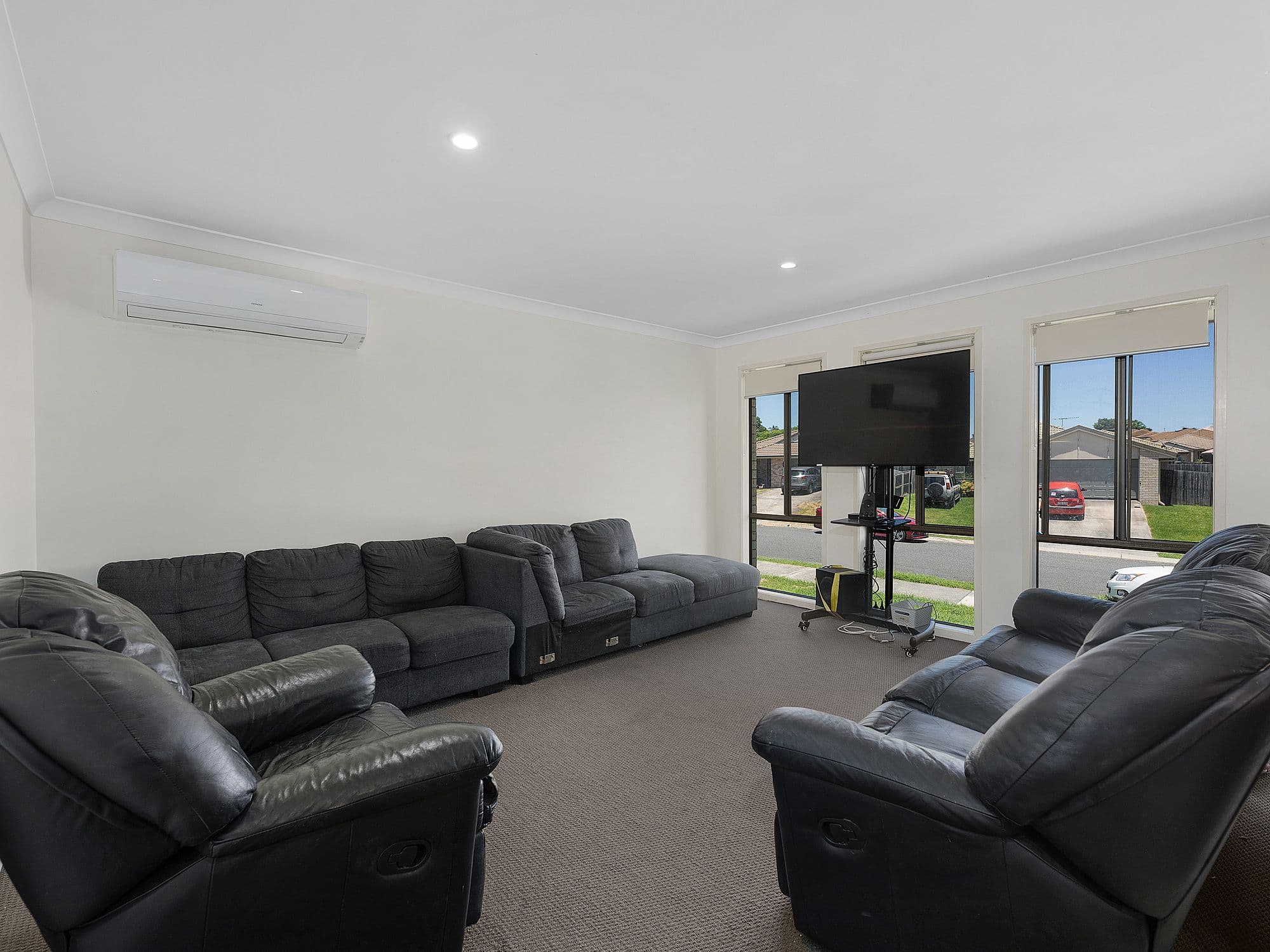 45 Highbury Drive, Redbank Plains QLD 4301, Redbank Plains - Thumbnail 2
