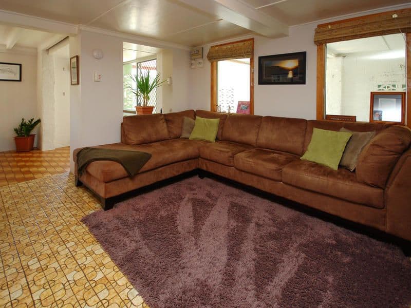 10 Bamford Street, SANDGATE QLD 4017, Sandgate - Thumbnail 4