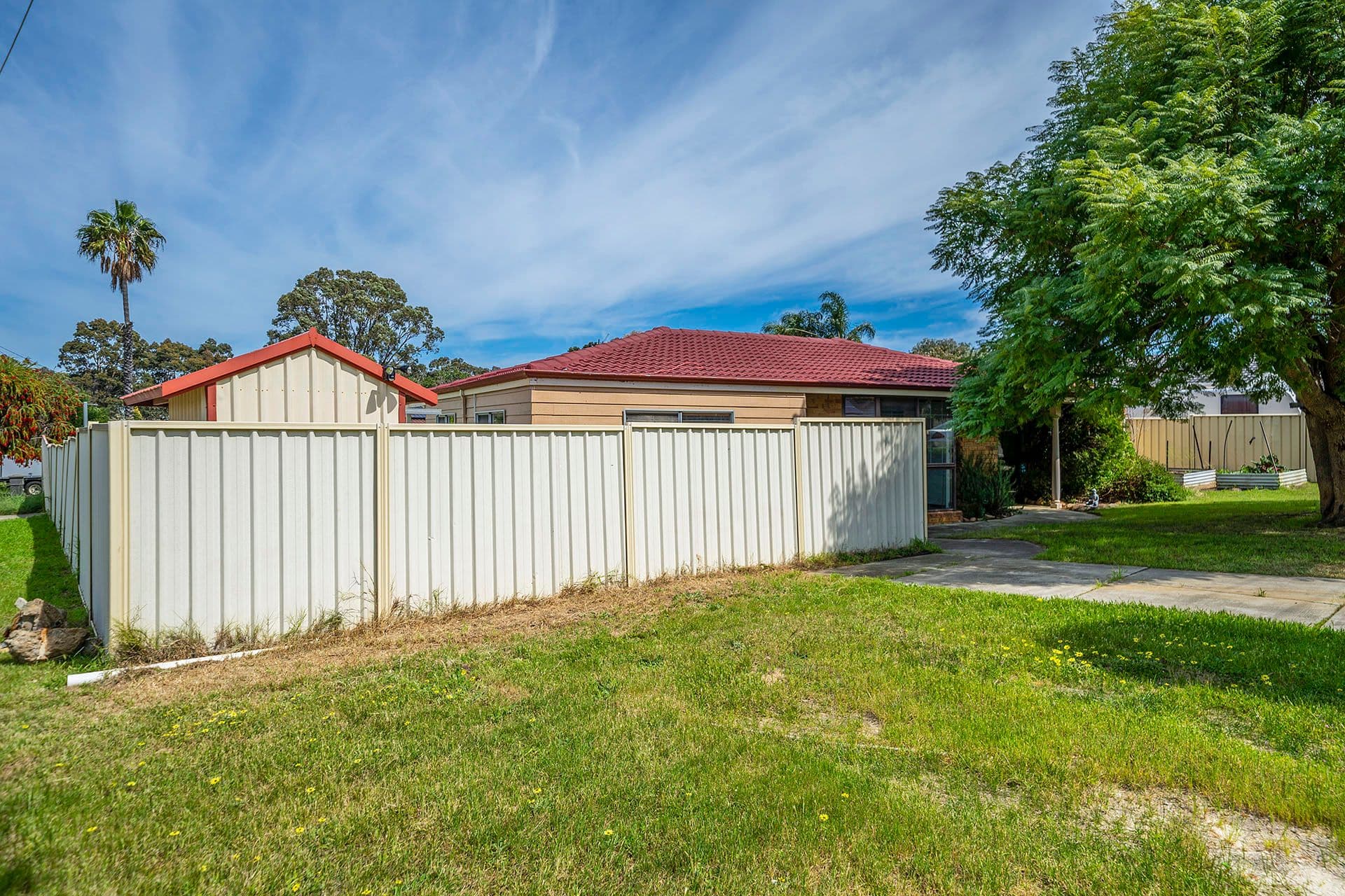 16 Akebia Way, Forrestfield WA 6058, Forrestfield - Thumbnail 3