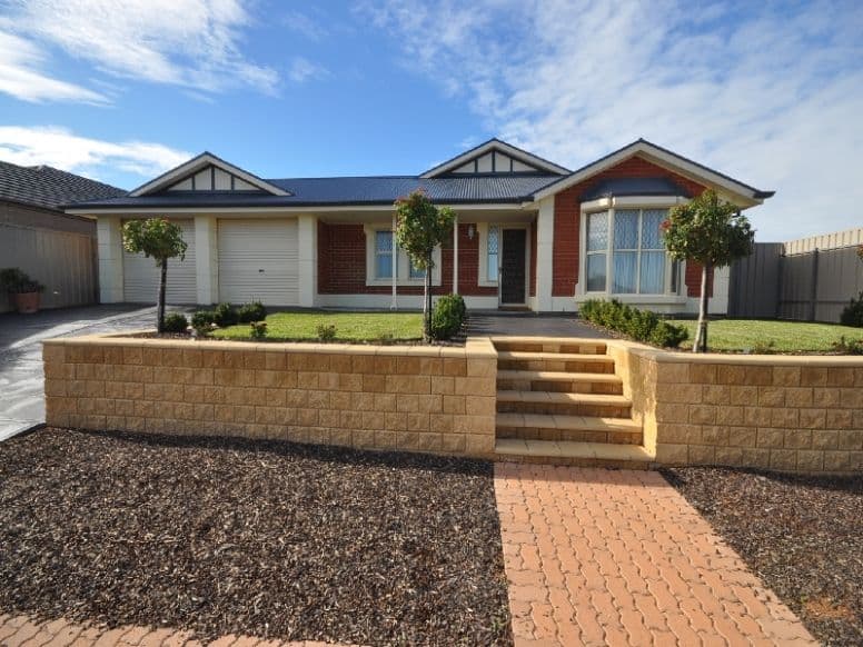 3 Sussex Court, CRAIGMORE SA 5114, Craigmore - Image 1