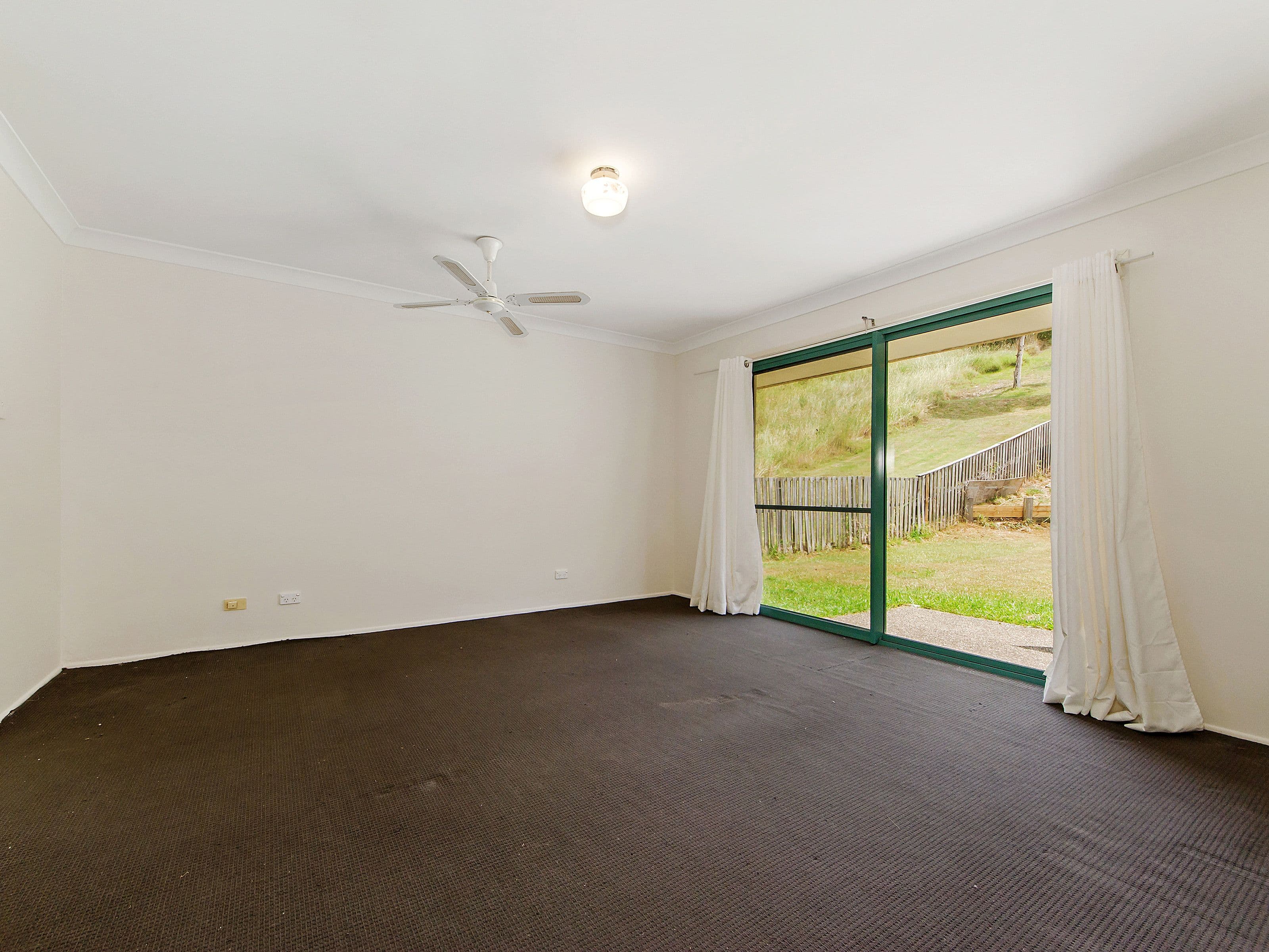 19 Hertford Crescent, Mudgeeraba QLD 4213, Mudgeeraba - Thumbnail 8